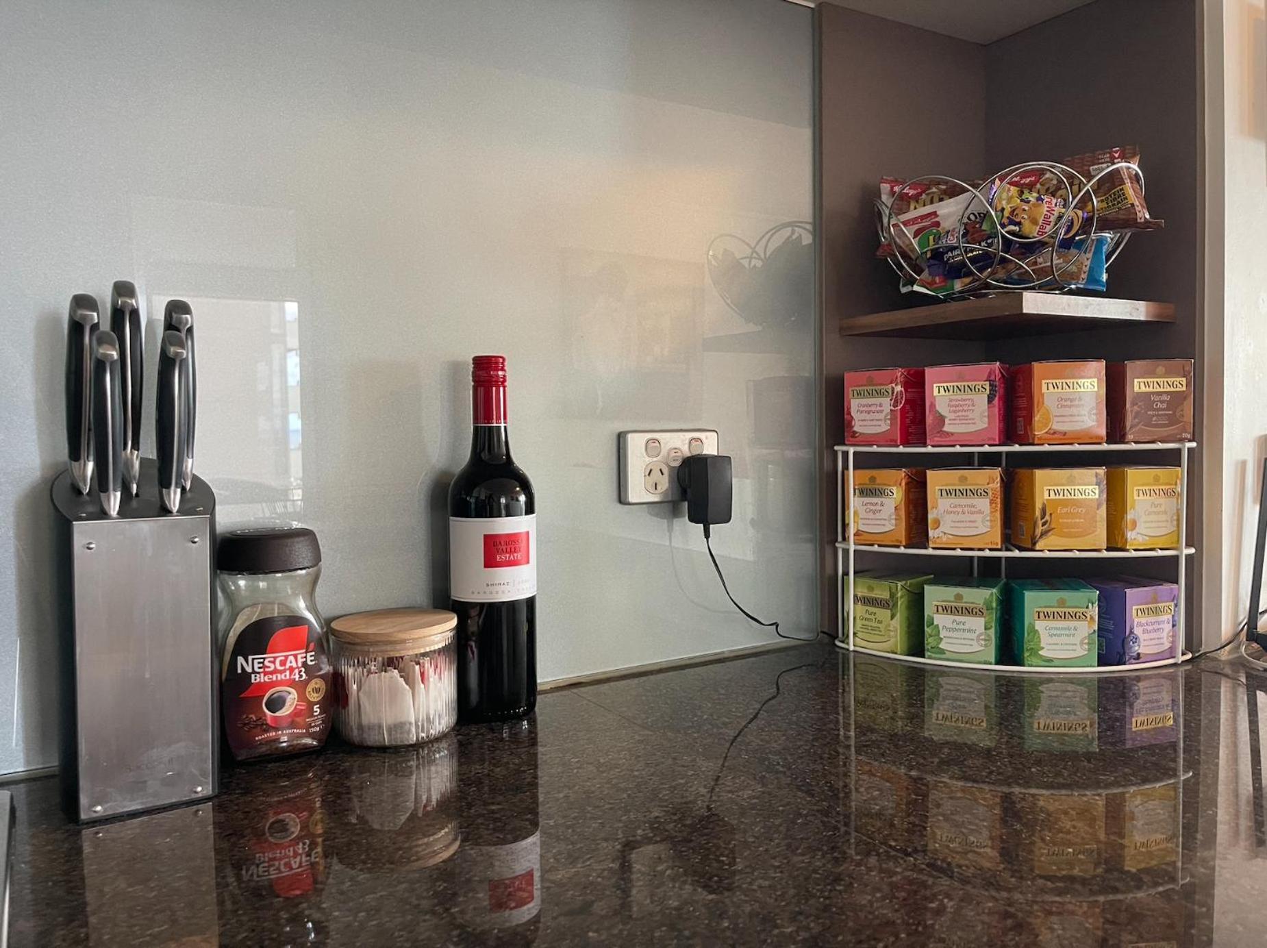 Spacious 3 Bedroom Apartment Southbank, Melbourne